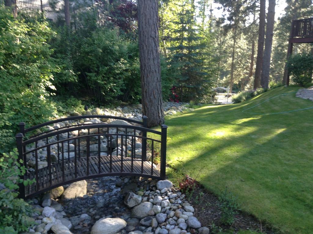 River Cove Elegant Waterfront Bed & Breakfast Post Falls Buitenkant foto