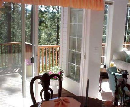 River Cove Elegant Waterfront Bed & Breakfast Post Falls Kamer foto